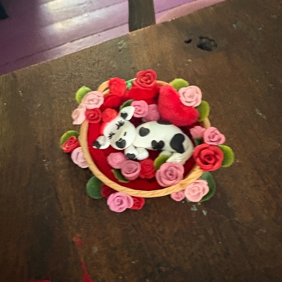Handcrafted Newborn Cow and Roses - Picture 2 of 2